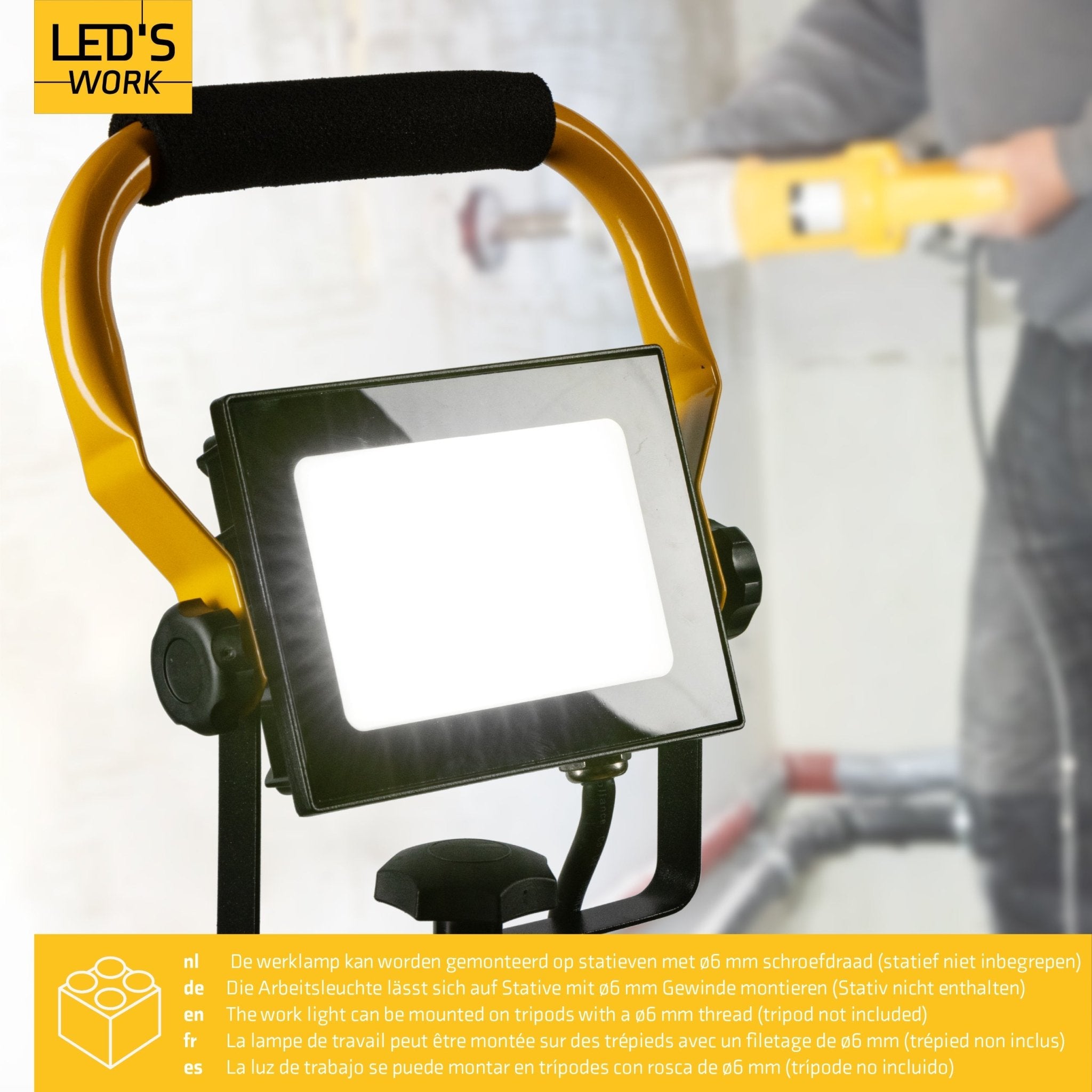 LED's Work Bouwlamp 3100 - Verstelbare beugel - Waterdicht (IP65) - Zwart geel Werklampen LED.nl