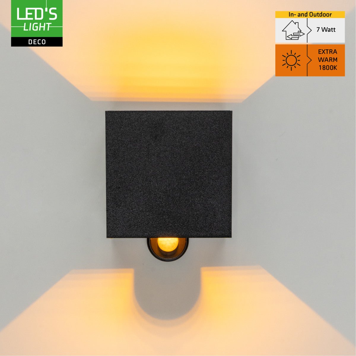 Lumo Qube Sensor Wandlamp Buitenlamp met lichtbron - 380lm 1800K - Zwart Wandlampen LED.nl