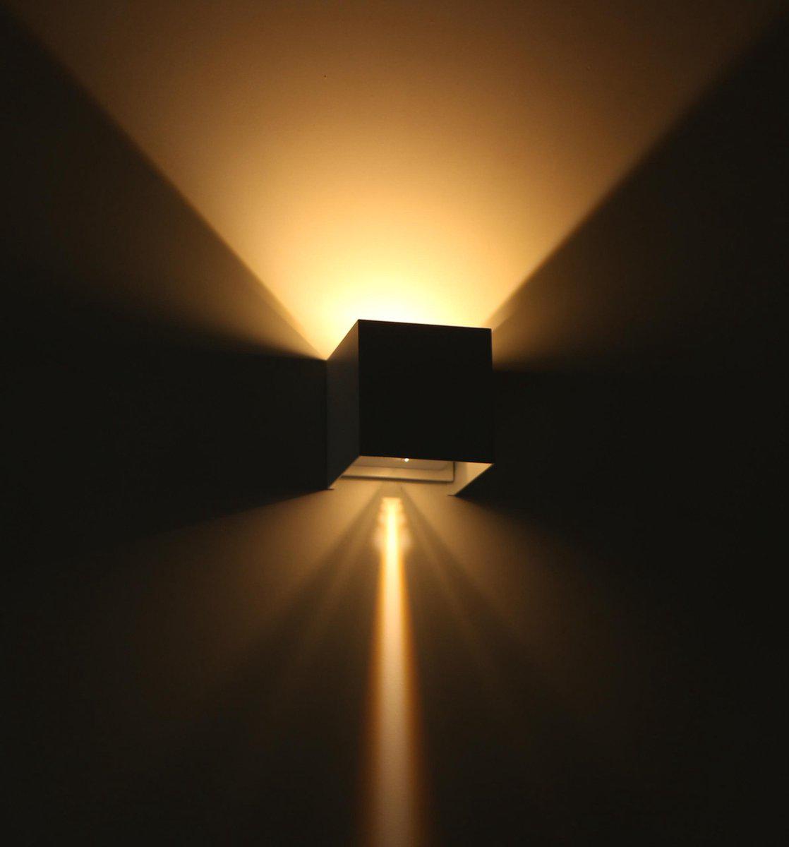 LED's Light Kubus LED Wandlamp voor buiten - Omhoog&Omlaag licht - IP65 - Wit Wandlampen LED.nl