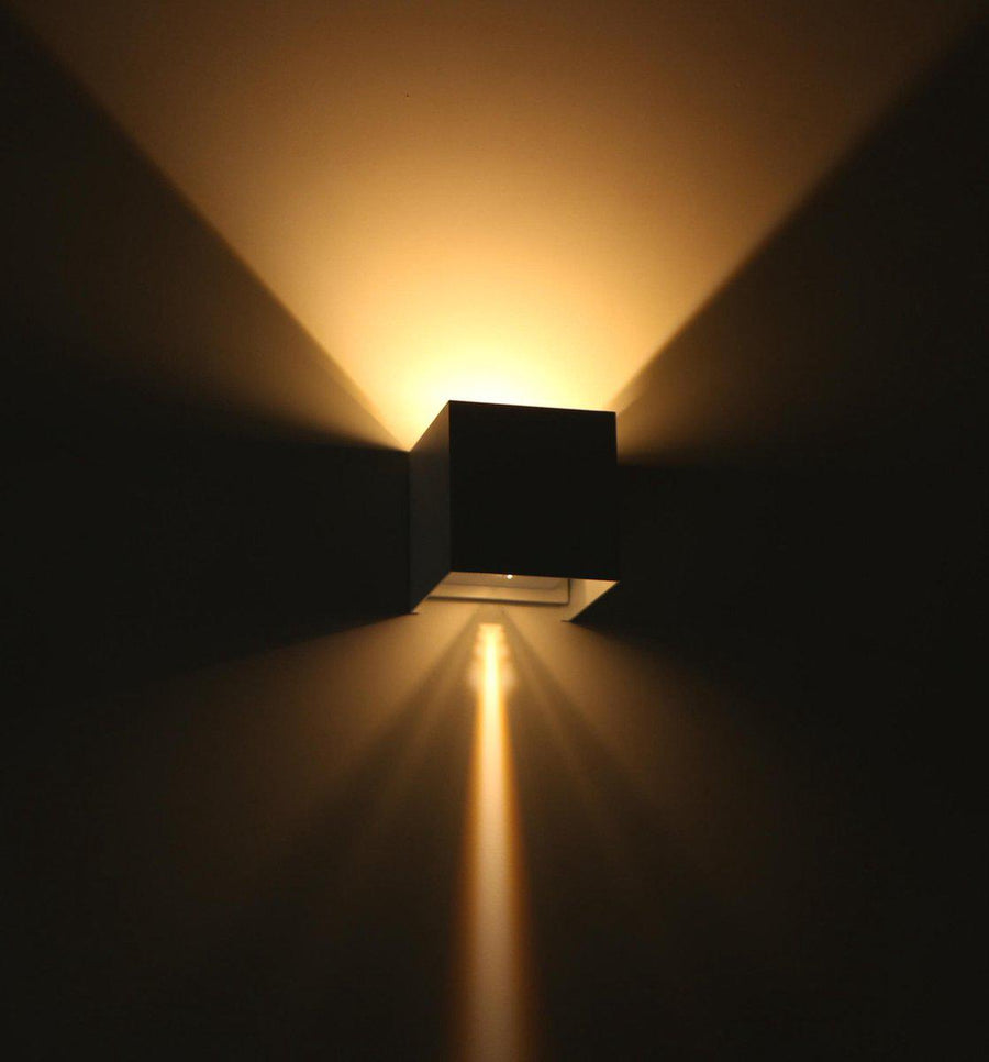 LED's Light Kubus LED Wandlamp voor buiten - Omhoog&Omlaag licht - IP65 - Wit Wandlampen LED.nl