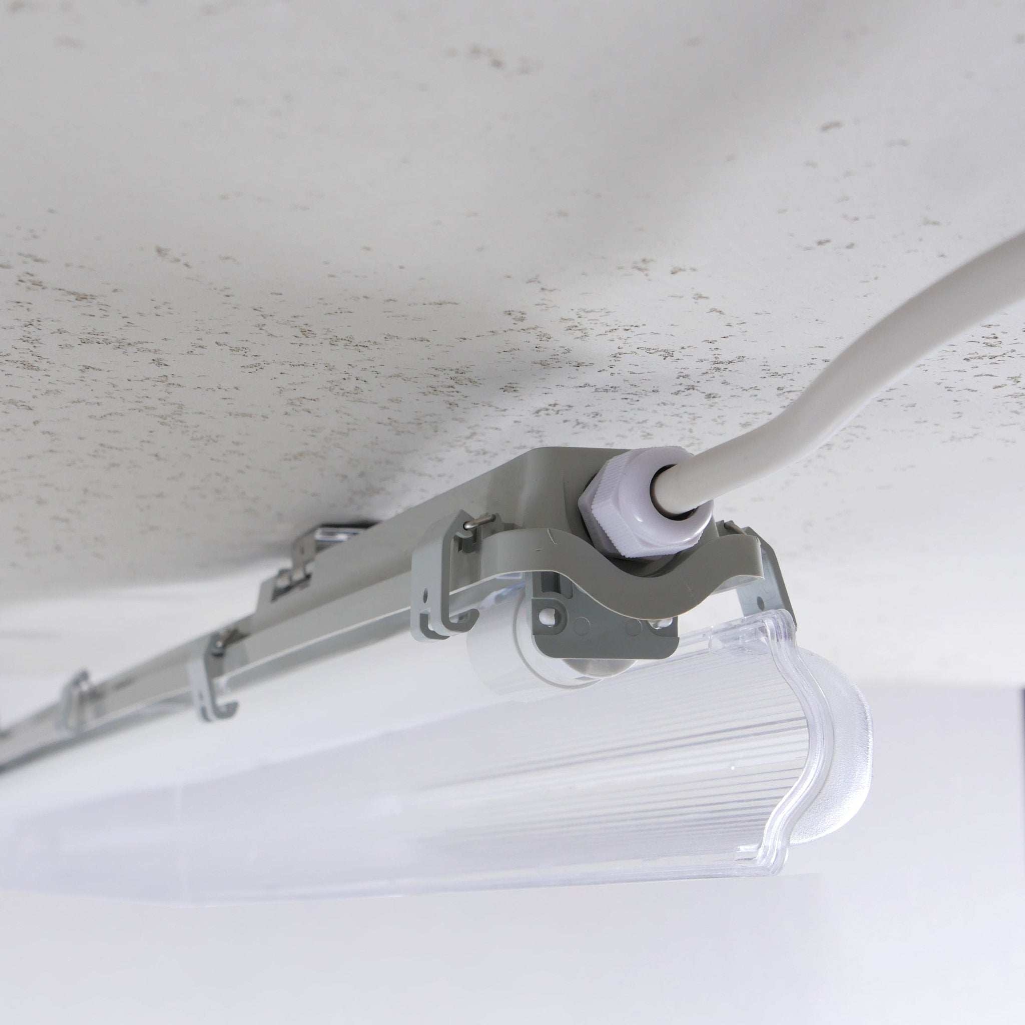 Proventa TL verlichting LED 120 cm - LED TL armatuur incl. LED buis - Waterdicht - 1800 lm TL verlichting LED.nl