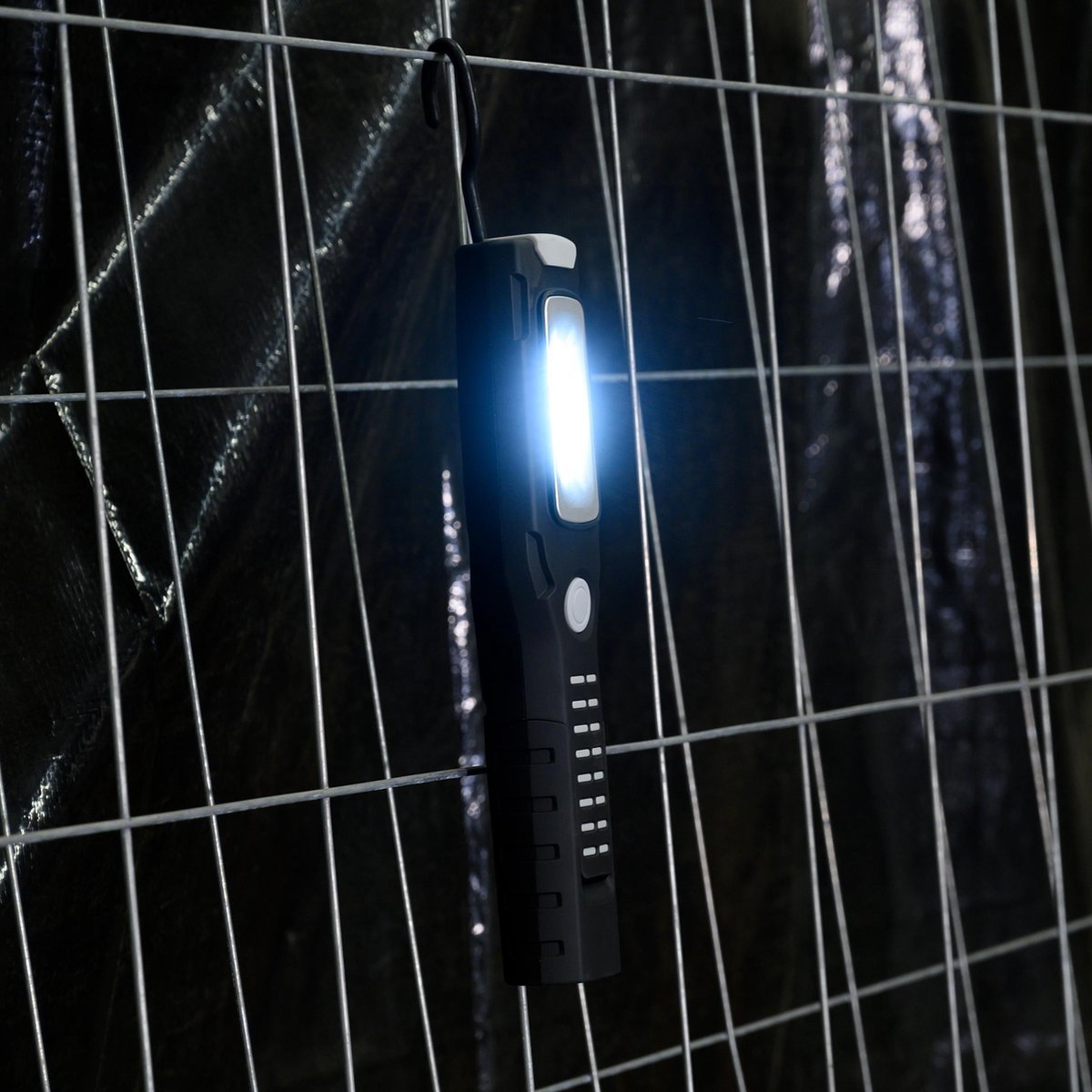 LED's Work Looplamp op Accu 300 - Oplaadbaar & draadloos - 2 lichtpunten Looplampen LED.nl