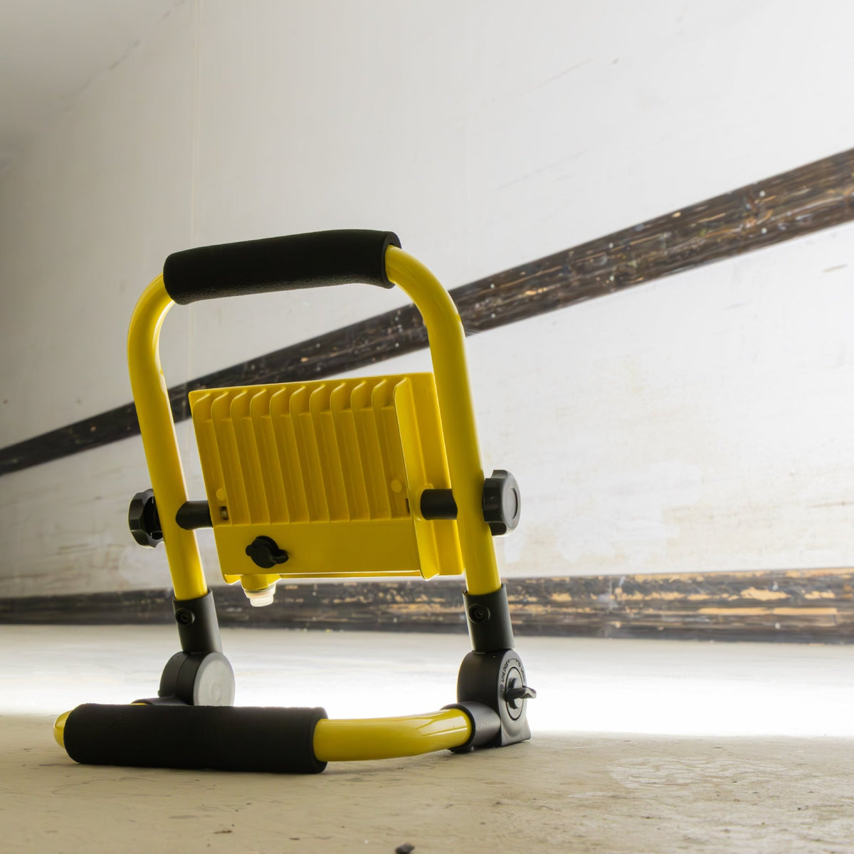 LED's Work Construction Lamp 700 - Faltbar & Drehbar - Staub- und wasserabweisend - 10W - LED.de
