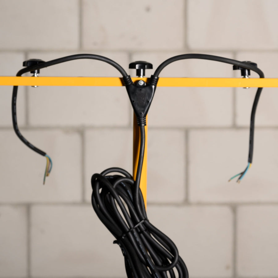 Universelles Außenkabel 3-adrig mit 2 Enden – 5 Meter lang – EU-Stecker – IP44 spritzwassergeschützt – H07RN-F 3G1,0 mm² - LED.de