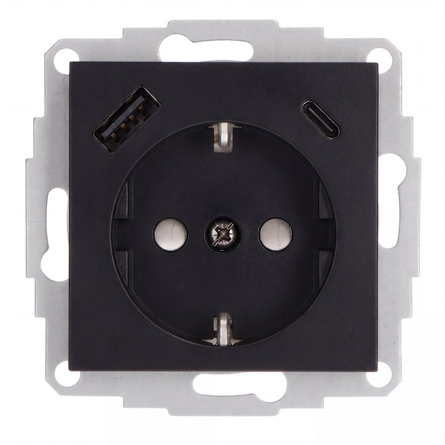 ProCharge Wall Socket with USB-C and USB Fast Chargers - Universal - White - RAL9010 