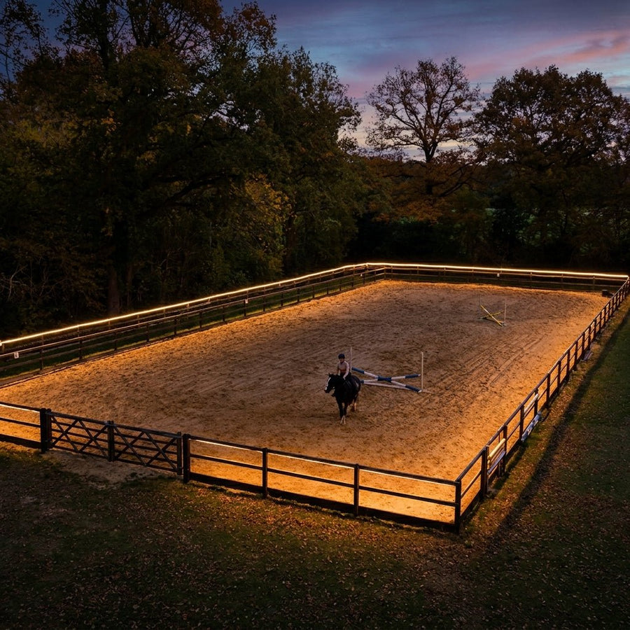 Baanverlichting Paarden of longeerbak Horsewalker Verlichting 25m - Verlengbaar tot 75 meter - 20.000 lm Led.nl