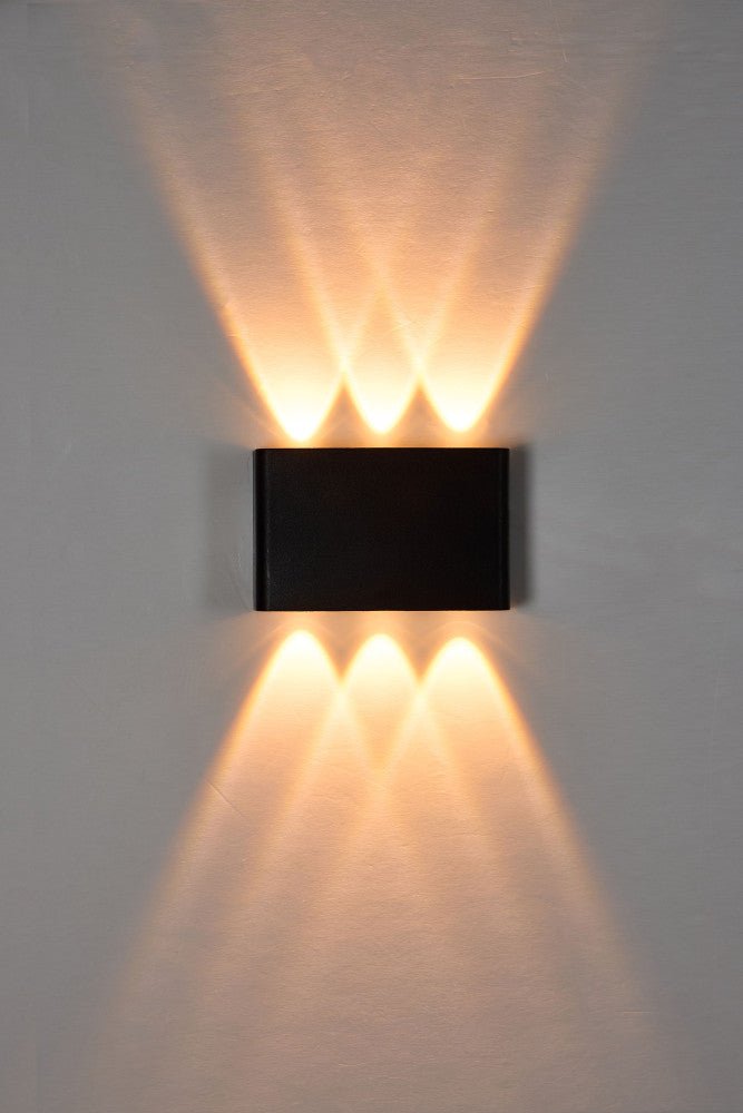 Buitenlamp met Lichtbron - Wandarmatuur - 450lm 2000K/2700K/4000K - Zwart - IP65 - LED.nl