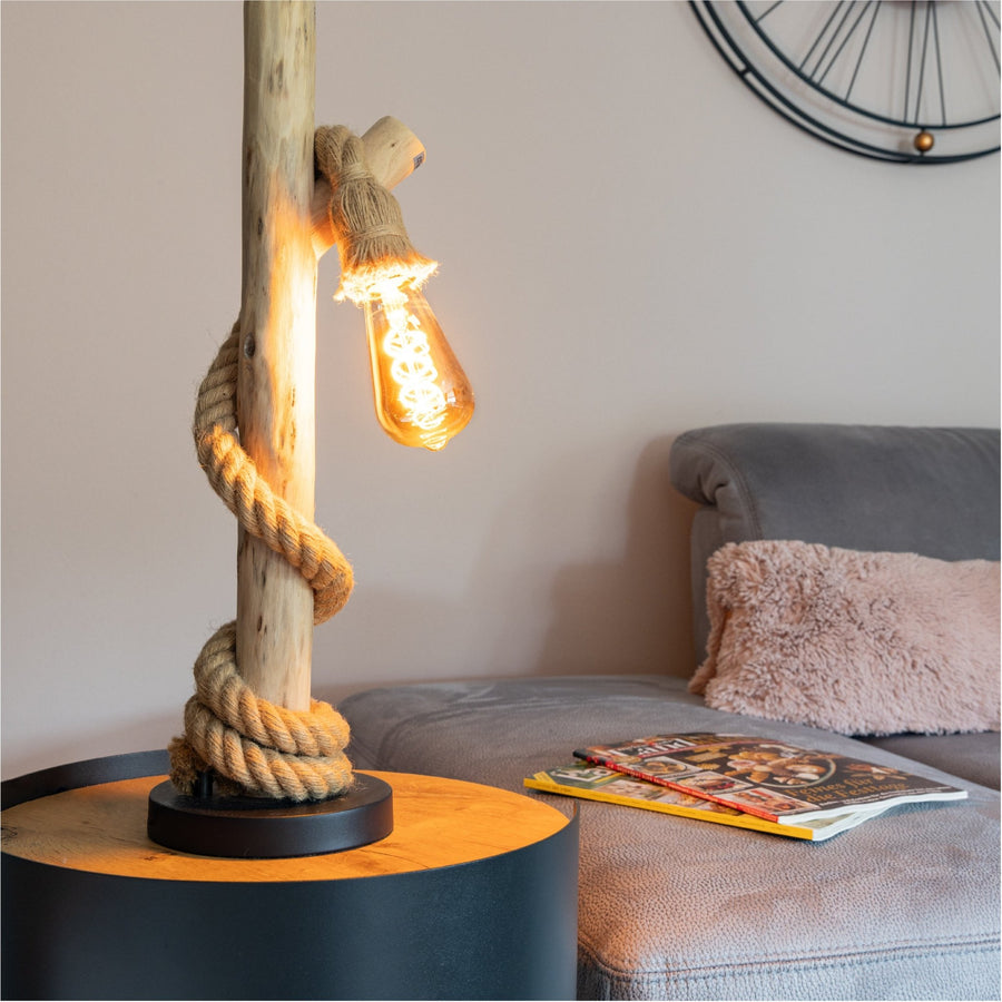 LED Lampe smokey E27 - Nostalgisches Retro - Dimmbares warmweißes Licht - Edison ST64 - LED.de