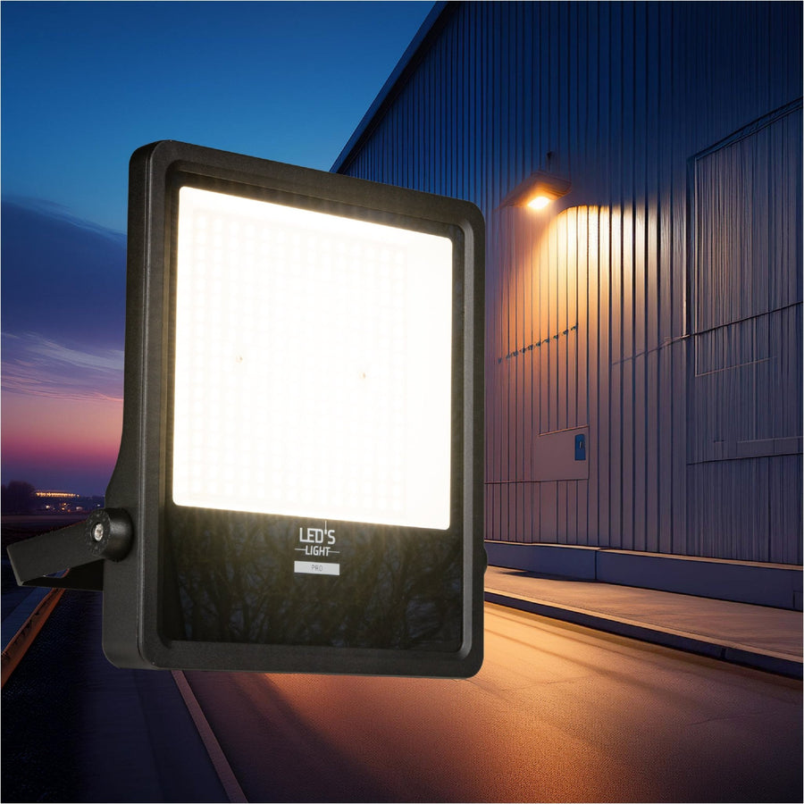 LED-Flutlicht Light Pro Premium 25500lm – Farbtemperatur – Leistungsstufenwahl – 6 Lichtmodi – Wasser- und rostbeständig – 200W - LED.de
