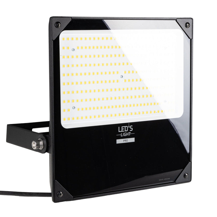 LED's Light Professional LED Floodlight 37000 - 3 light modes - Waterproof - 200 watts - LED.nl