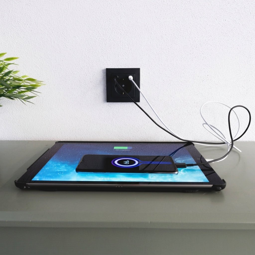 ProCharge Wandcontactdoos met USB-C en USB snelladers - Universeel - Zwart Stekkers LED.nl