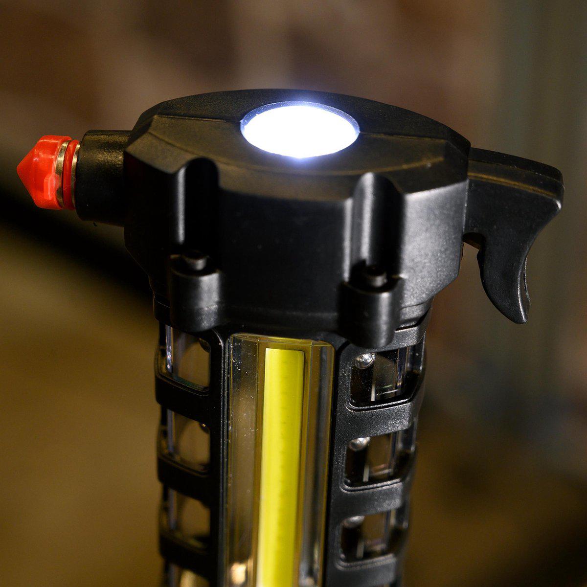 3in1 Noodverlichting voor auto - Gordelsnijder + Veiligheidshamer + Noodverlichting - LED.nl