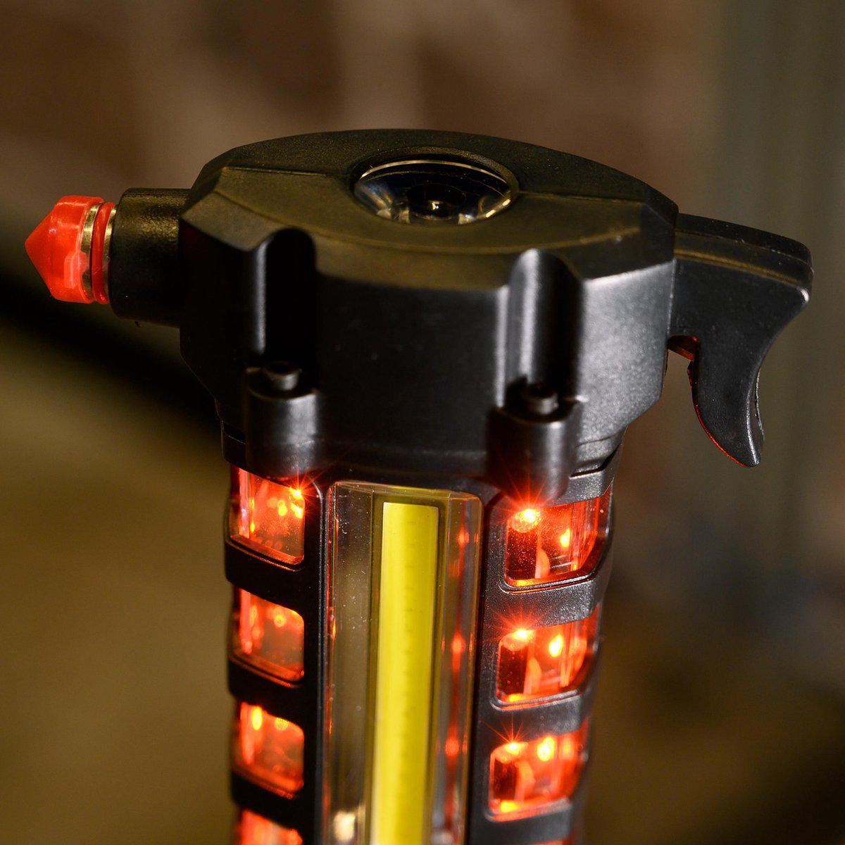 3in1 Noodverlichting voor auto - Gordelsnijder + Veiligheidshamer + Noodverlichting - LED.nl