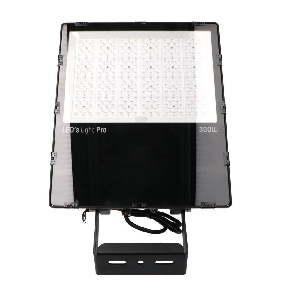 HeavyDuty LED Schijnwerper 300W - Waterdicht (IP66) & Corrosiebestendig (C4) - Zwart verstraler Schijnwerpers LED.nl