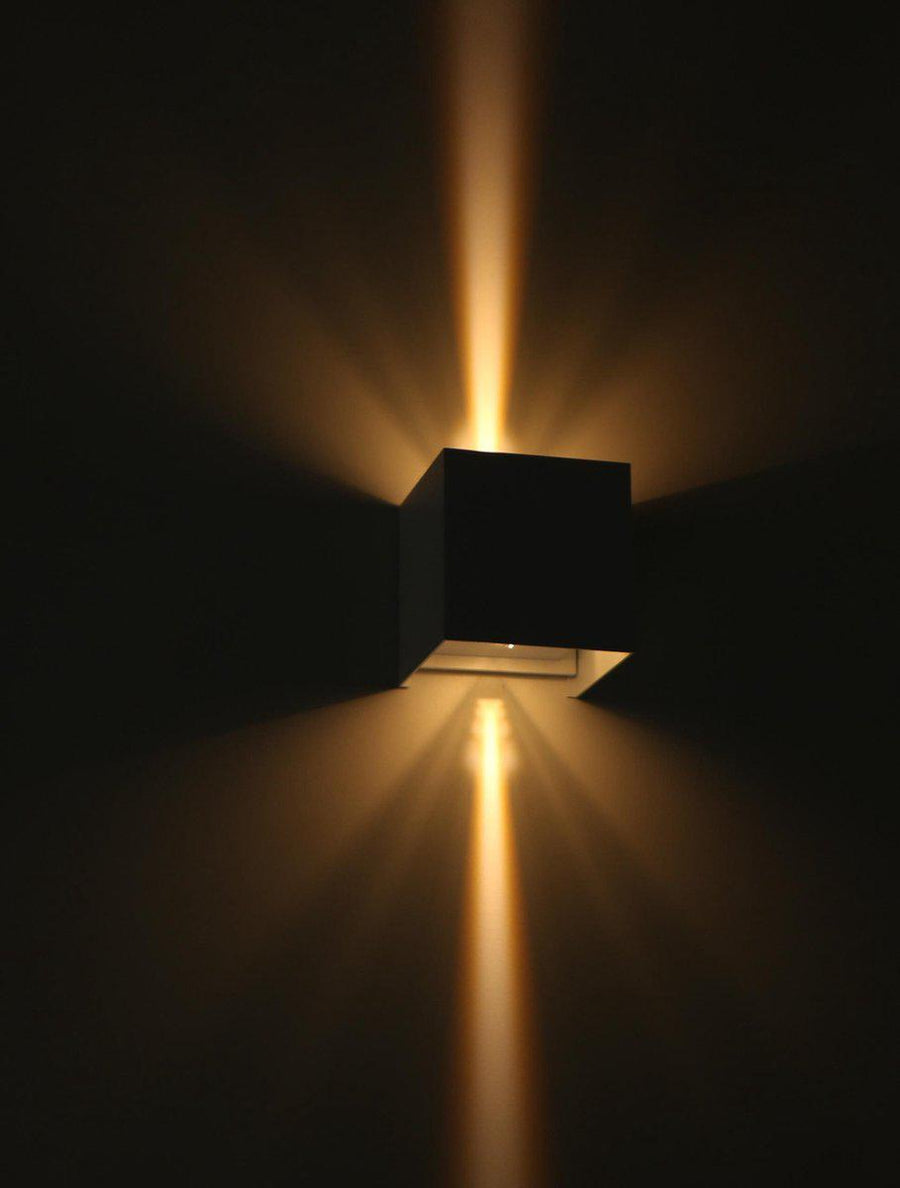 LED's Light Kubus LED Wandlamp voor buiten - Omhoog&Omlaag licht - IP65 - Wit Wandlampen LED.nl