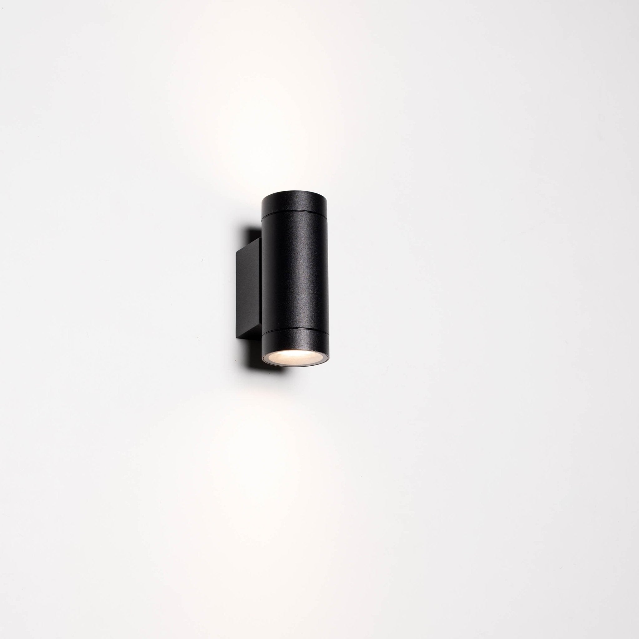 LED Wandlamp buiten met 2 x GU10 fitting - Rond - Carpi - IP44 - Antraciet - LED.nl