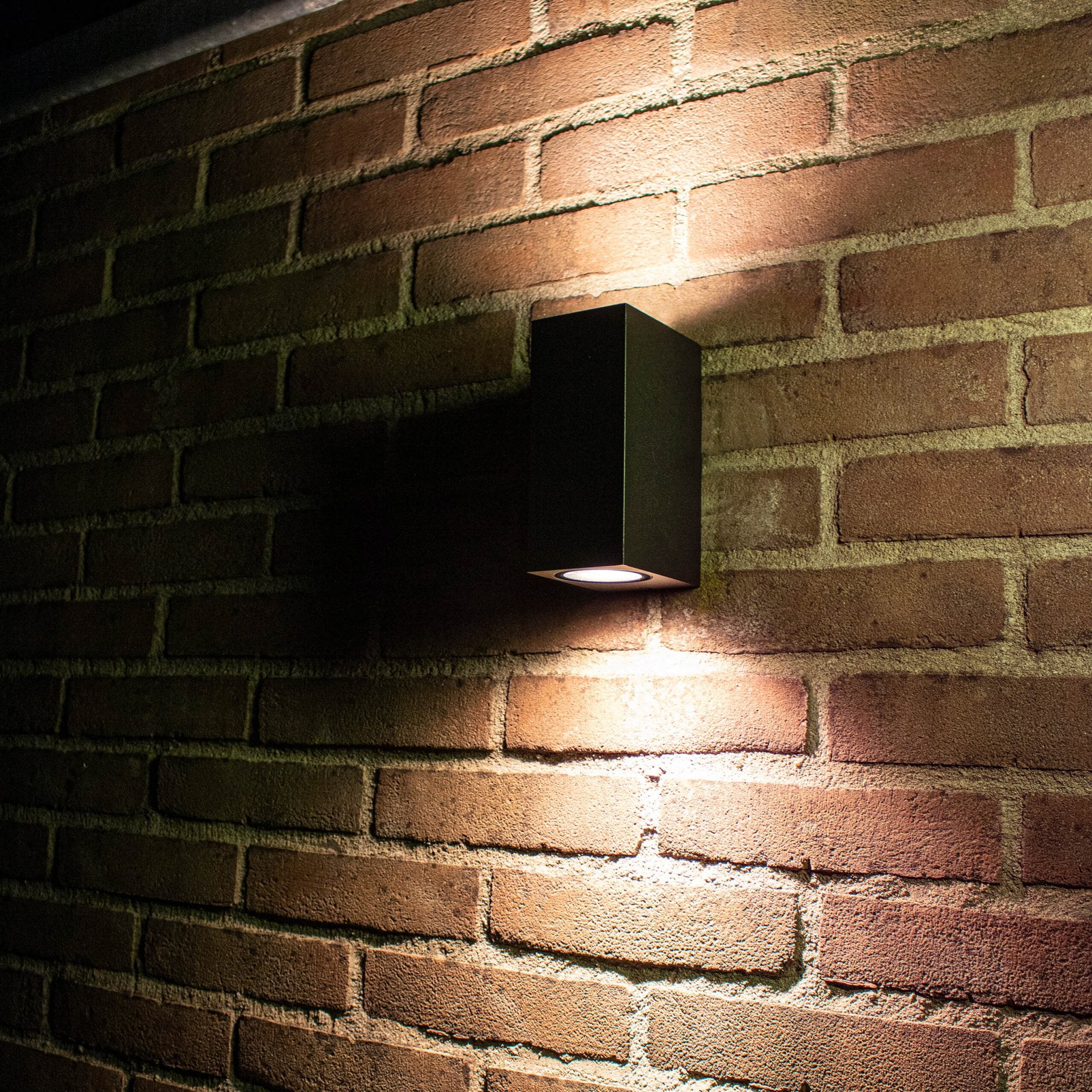 LED Wandlamp buiten met GU10 fitting - Milaan - Rechthoek - IP44 - Zwart - LED.nl