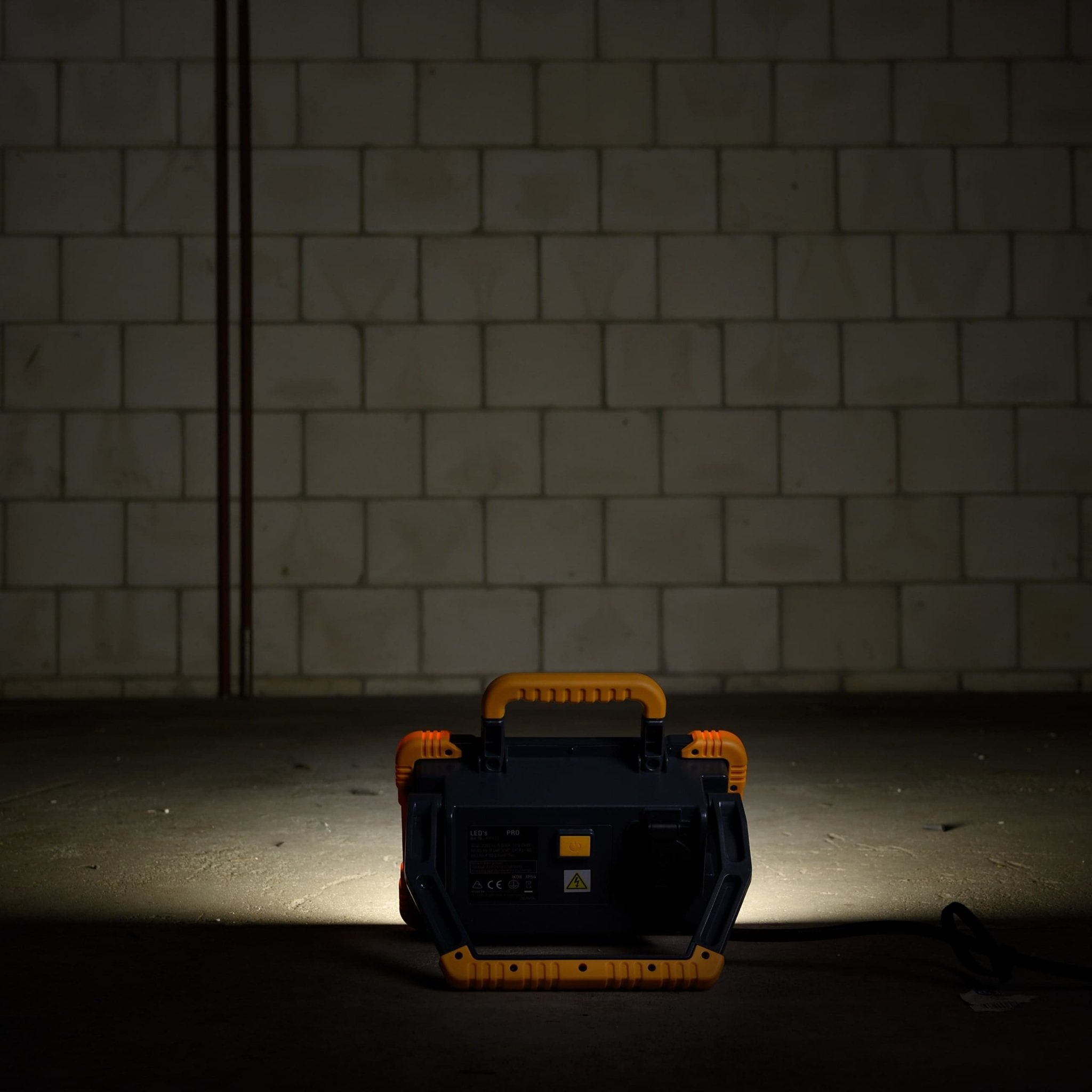 LED's Work Premium LED Werklamp 3200 - 5 meter kabel - Rough Service Tested - IP54 waterdicht - 30W Bouwlampen LED.nl