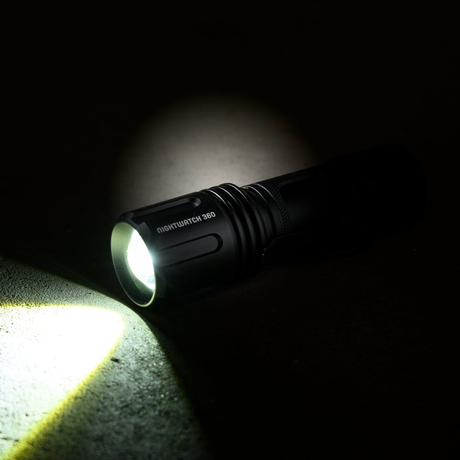 LED's Work Professionelle LED-Taschenlampe mit Zoomfunktion 360 - Wasserdicht - Dimmbar - LED.de