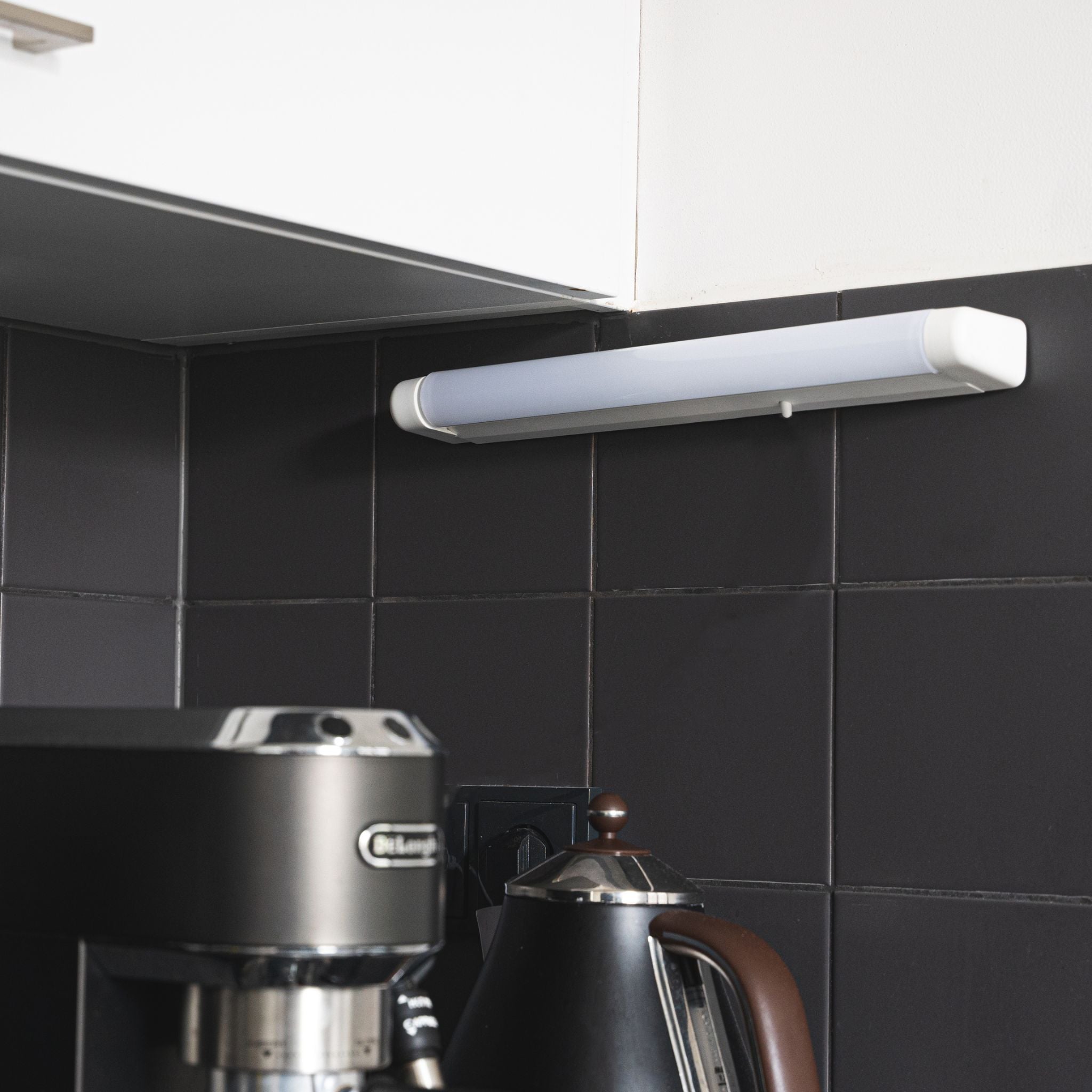 LED Philinea buislamp S14S 30 cm - 5W vervangt 40W - Warm wit licht Buislampen LED.nl