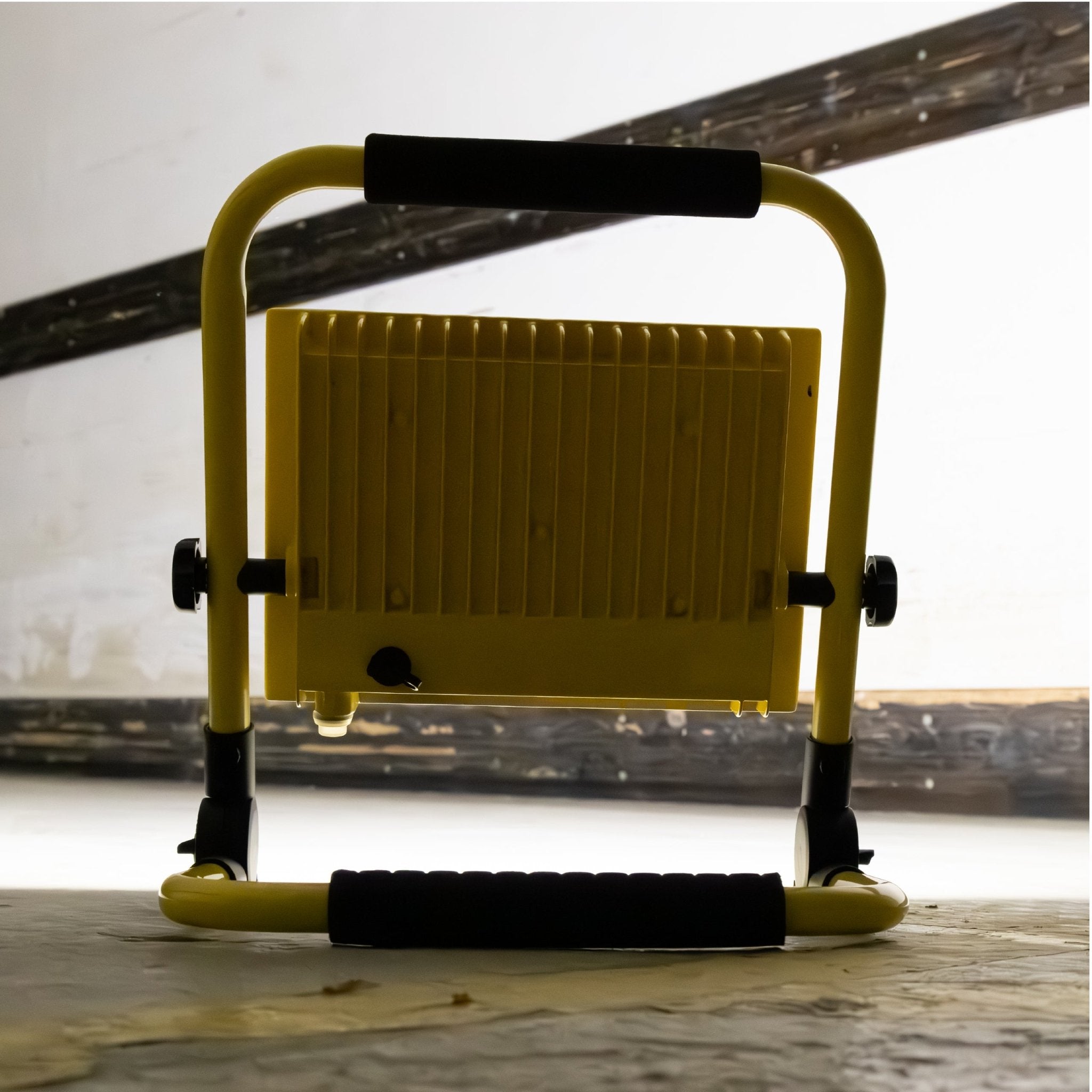 ProWork LED Bouwlamp - Inklapbaar & Draaibaar - Stof- en waterbestendig - 1400 lm - LED.nl
