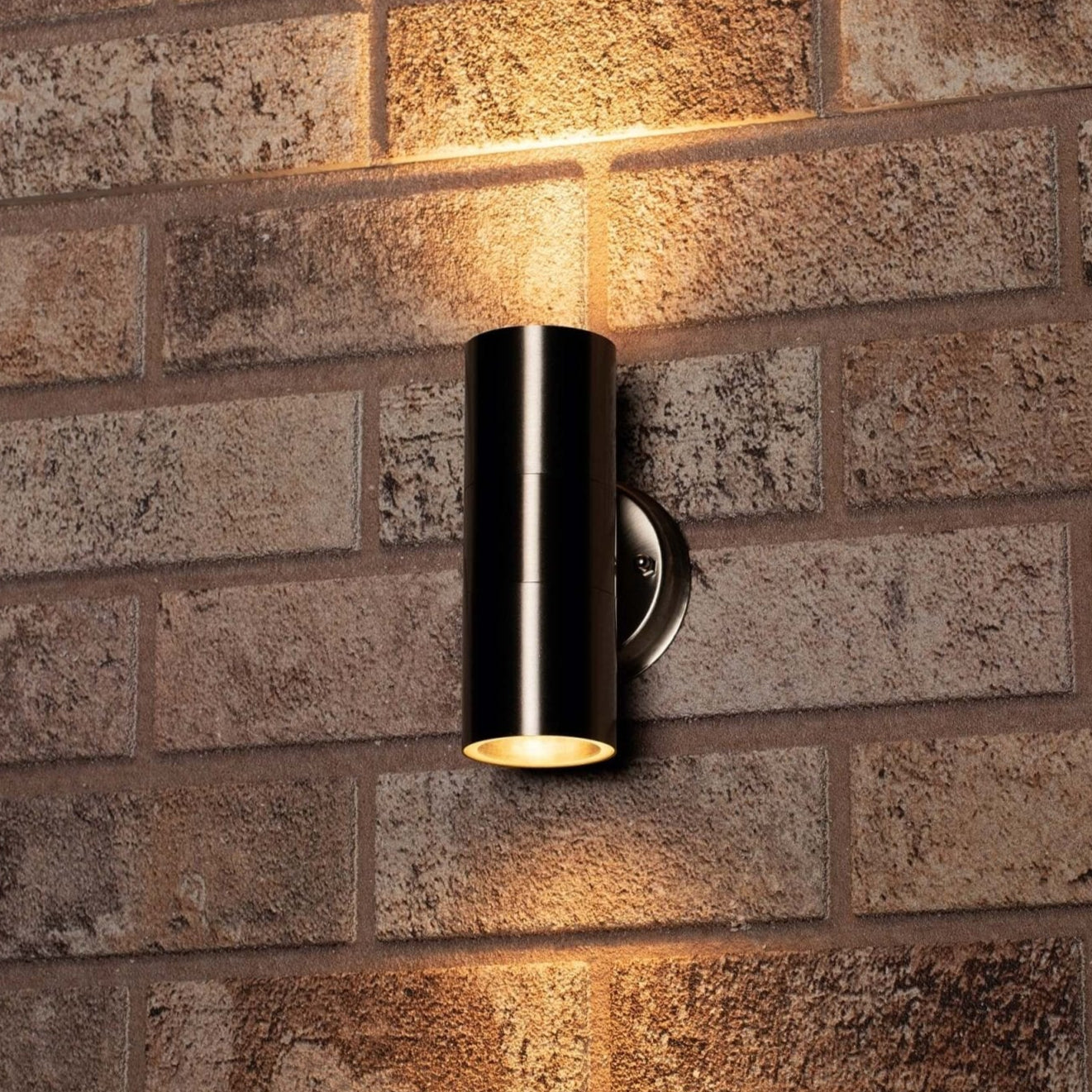 RVS LED Muurlamp buiten - Spot met 2 x GU10 fitting - Monza - IP44 - Zilver - LED.nl
